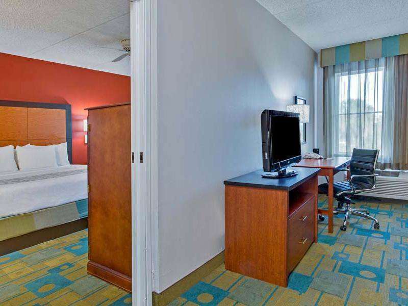 La Quinta By Wyndham Naples East Hotel Golden Gate Стая снимка