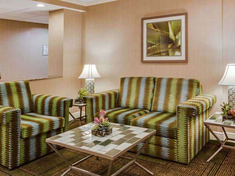 La Quinta By Wyndham Naples East Hotel Golden Gate Интериор снимка